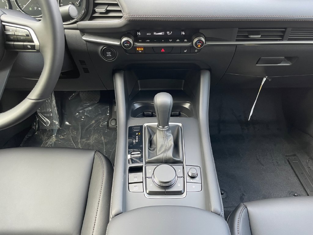 New 2026 Snowflake White Pearl Mazda 2.5 S Preferred Base image 10