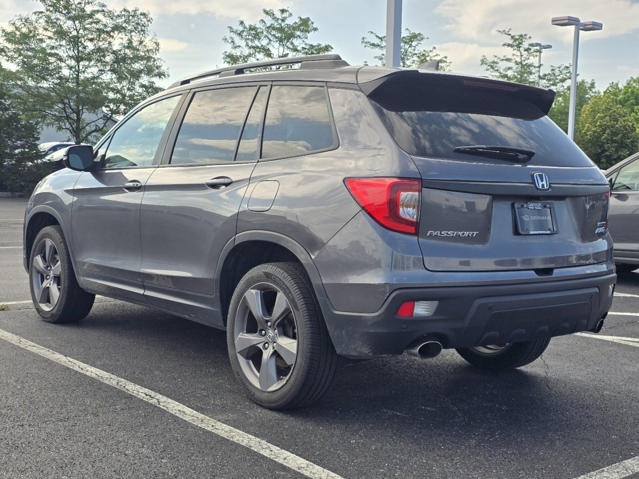 Used 2019  Honda Touring image 5