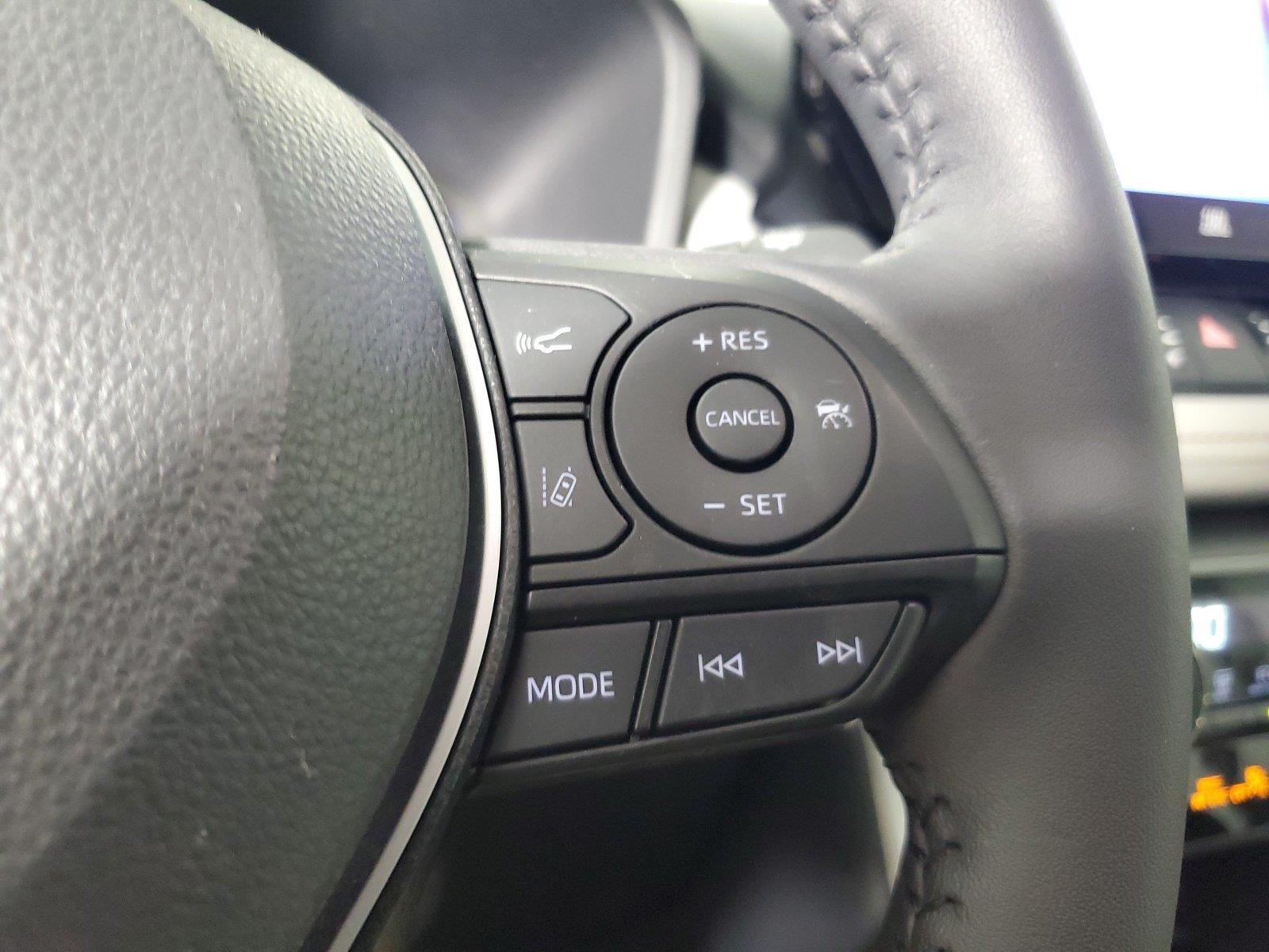 Used 2025 Midnight Black Metallic TOYOTA Limited image 27