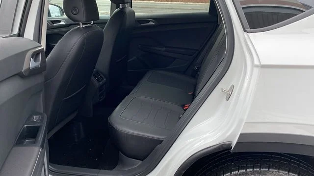 2026 Volkswagen Taos SE Black - Photo 22