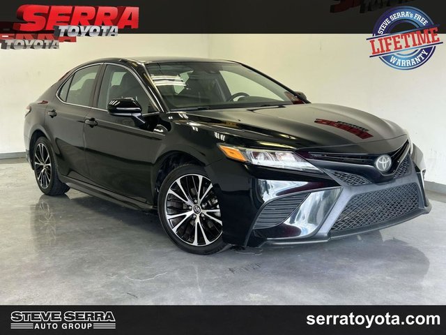 2020 Toyota Camry SE