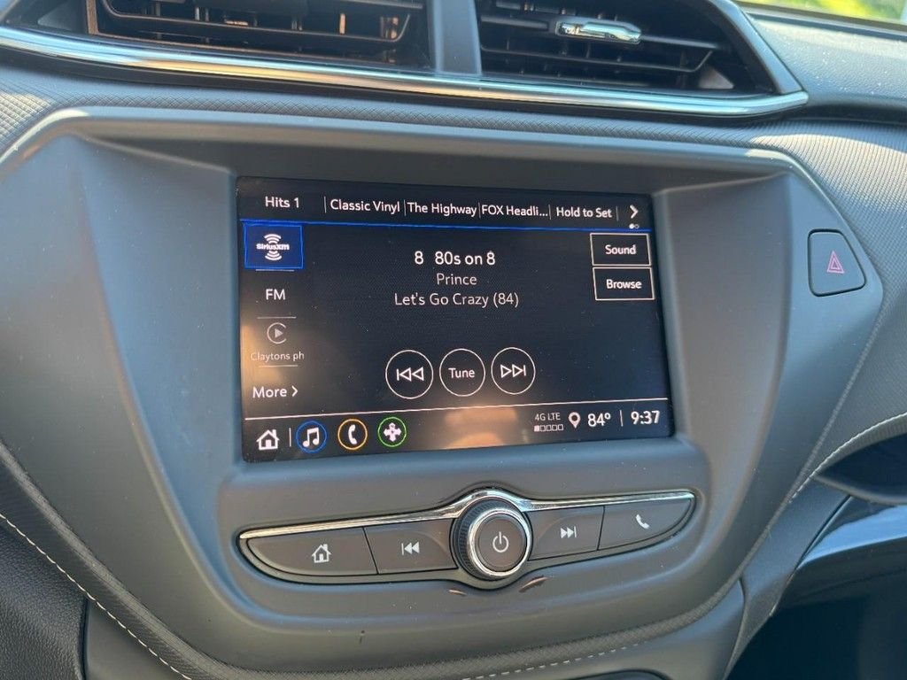 Used 2022 Red Chevrolet ACTIV image 23