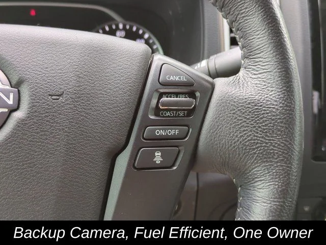 Used 2022 Green Nissan SV image 25