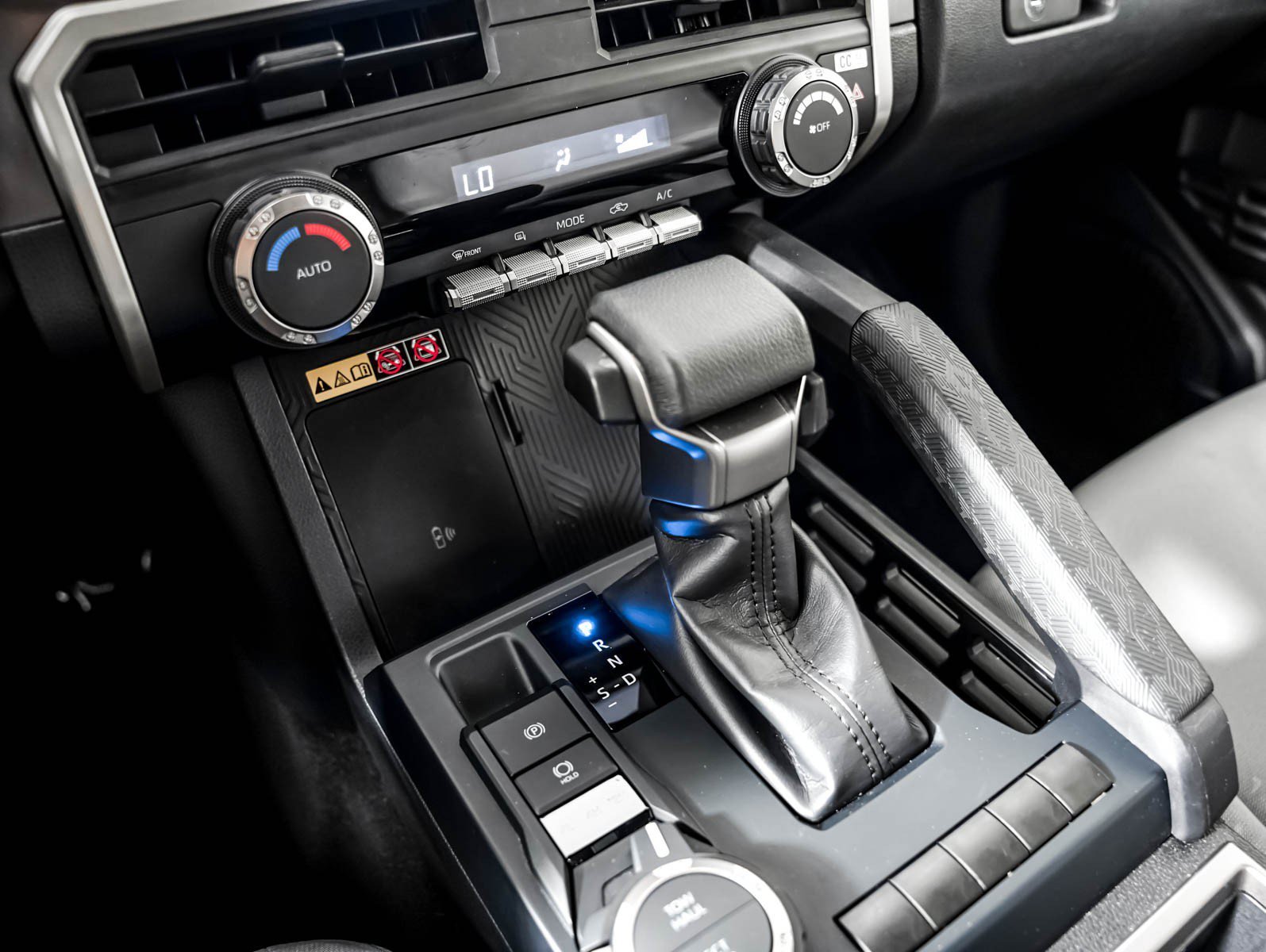 Used 2024 Ice Cap Toyota  image 18