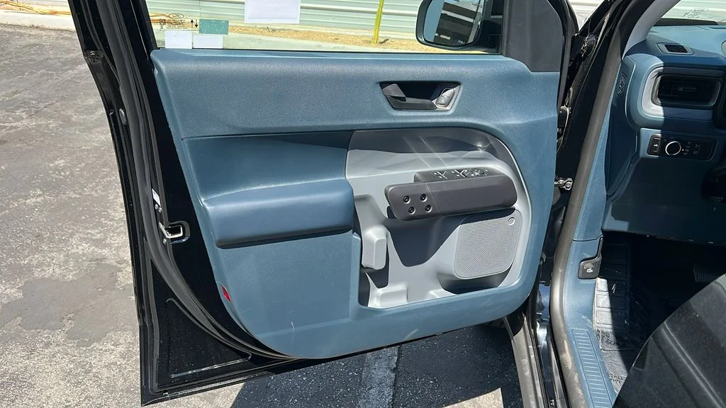 New 2025 Shadow Black Ford XLT image 12