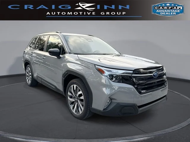 2025 Subaru Forester Touring's photo