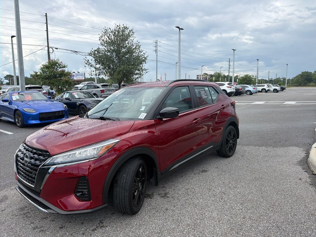Certified Used 2024 Red Nissan SR image 3