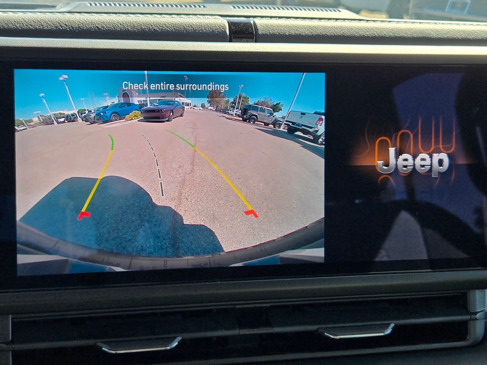 2024 Jeep Wrangler 4-Door Sahara - Photo 17