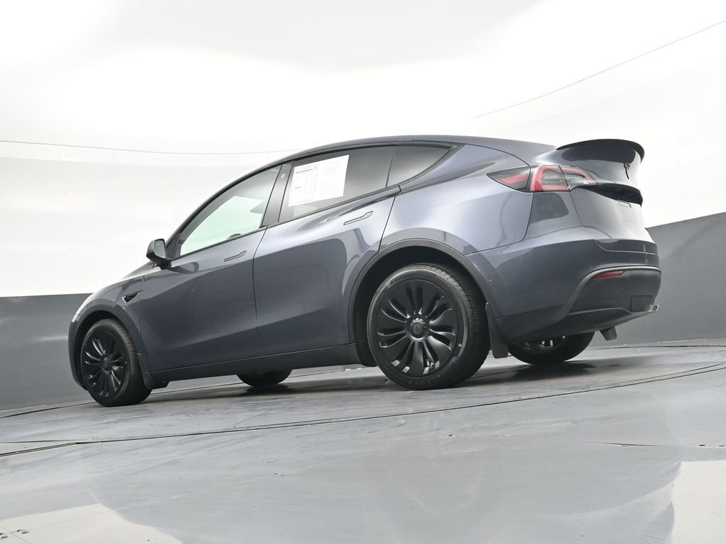 Used 2022  Tesla Long Range image 42