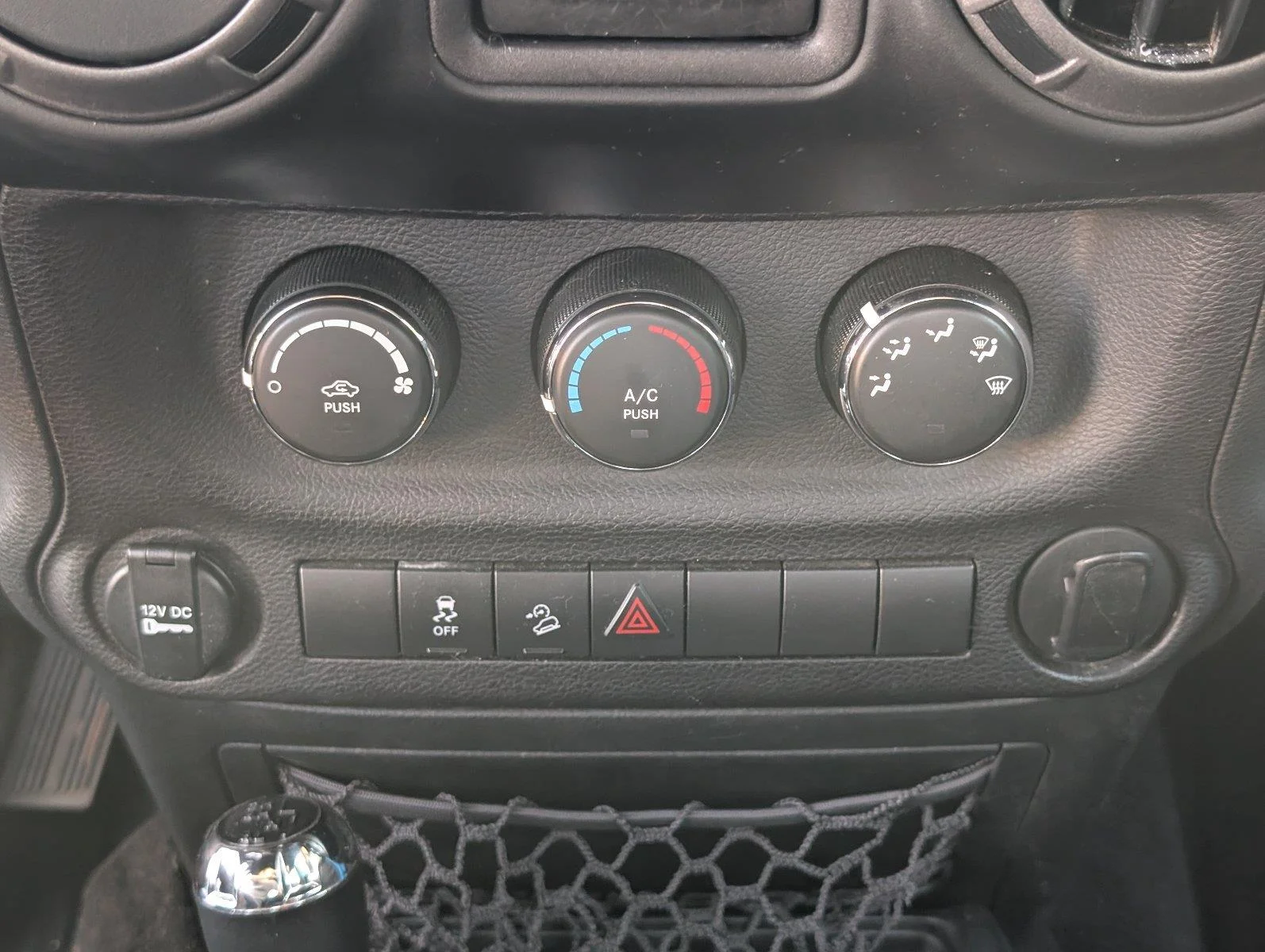 Used 2017 Chief Clearcoat Jeep Sport image 19