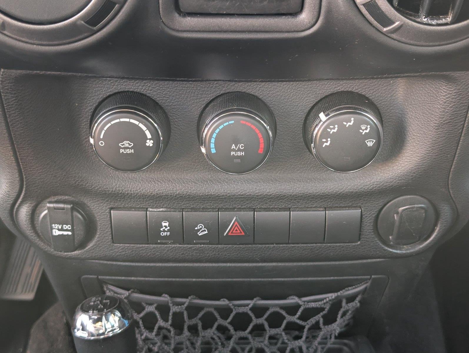 Used 2017 Chief Clearcoat Jeep Sport image 19