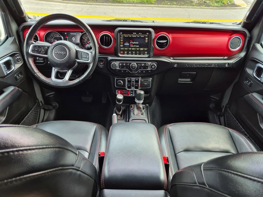 Used 2022 Gray Jeep Unlimited Rubicon image 20