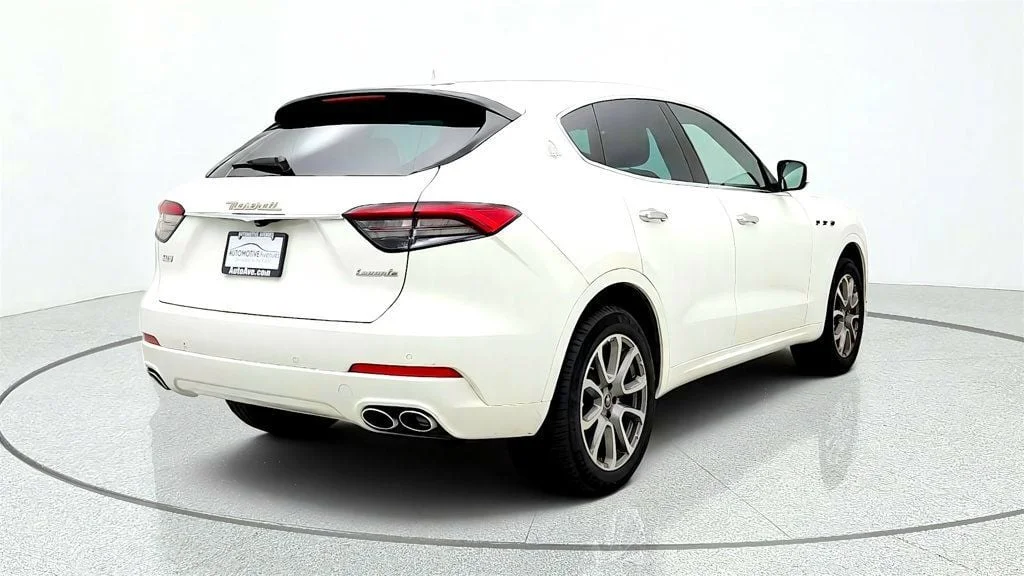Used 2021 Bianco Maserati S 3.0L w/ Driver Assistance Pack image 5