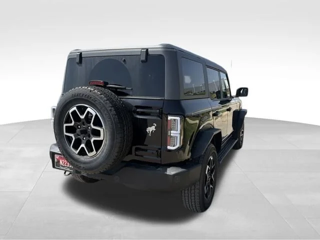 Used 2024 Black Ford Outer Banks image 3