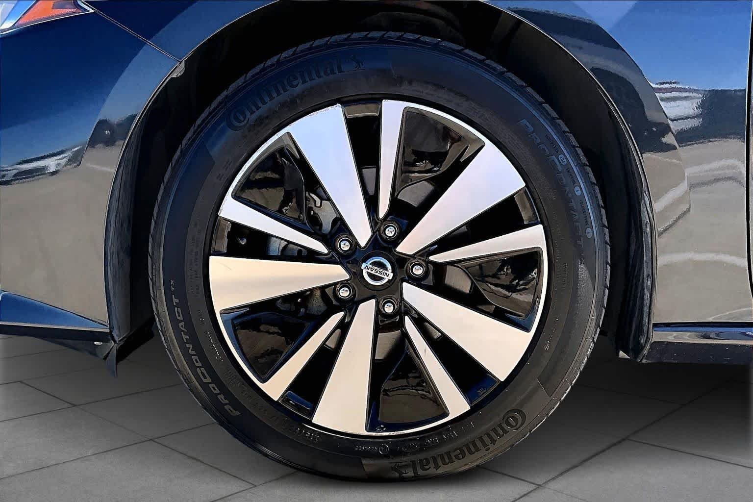 Certified Used 2022 Storm Blue Metallic Nissan 2.5 SV image 10
