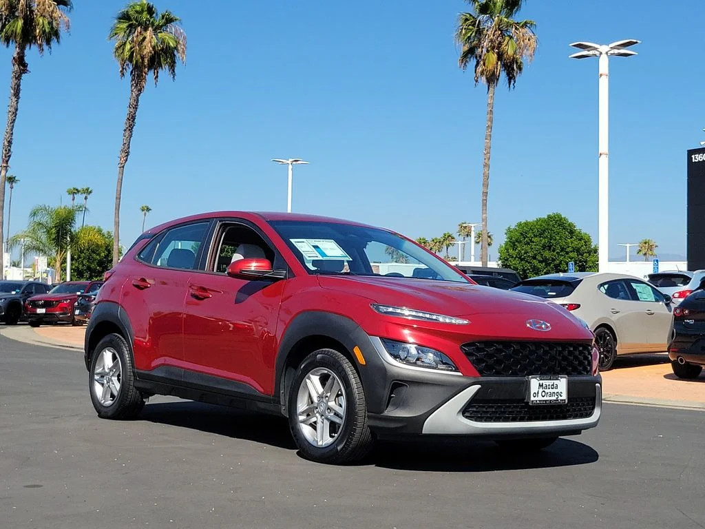 Used 2023 Red Hyundai SE image 34