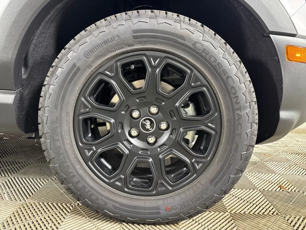 New 2026 White Ford Badlands image 17