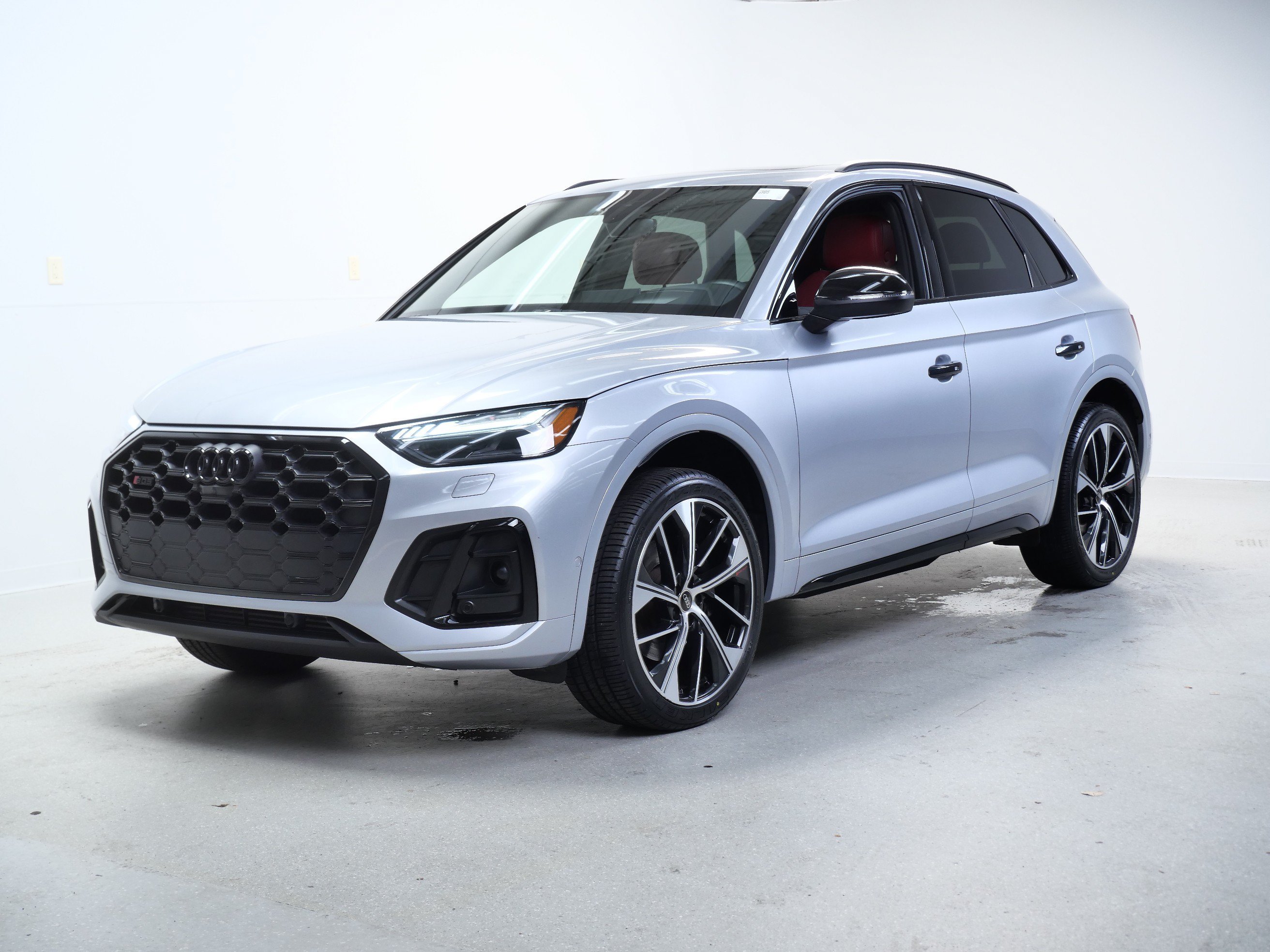 Used 2023 Florett Silver Metallic Audi Prestige image 9