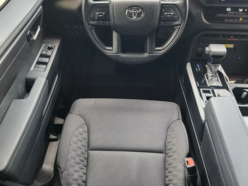 2026 Toyota Tundra SR5 - Photo 7