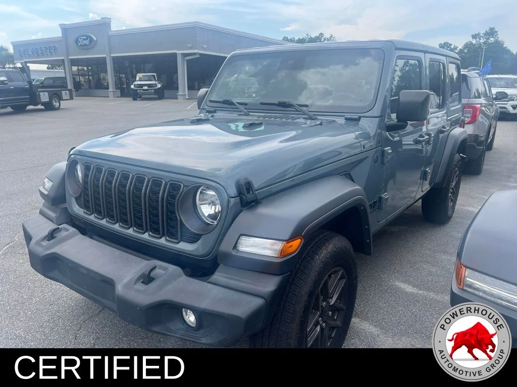 Used 2024 Gray Jeep Sport S image 4
