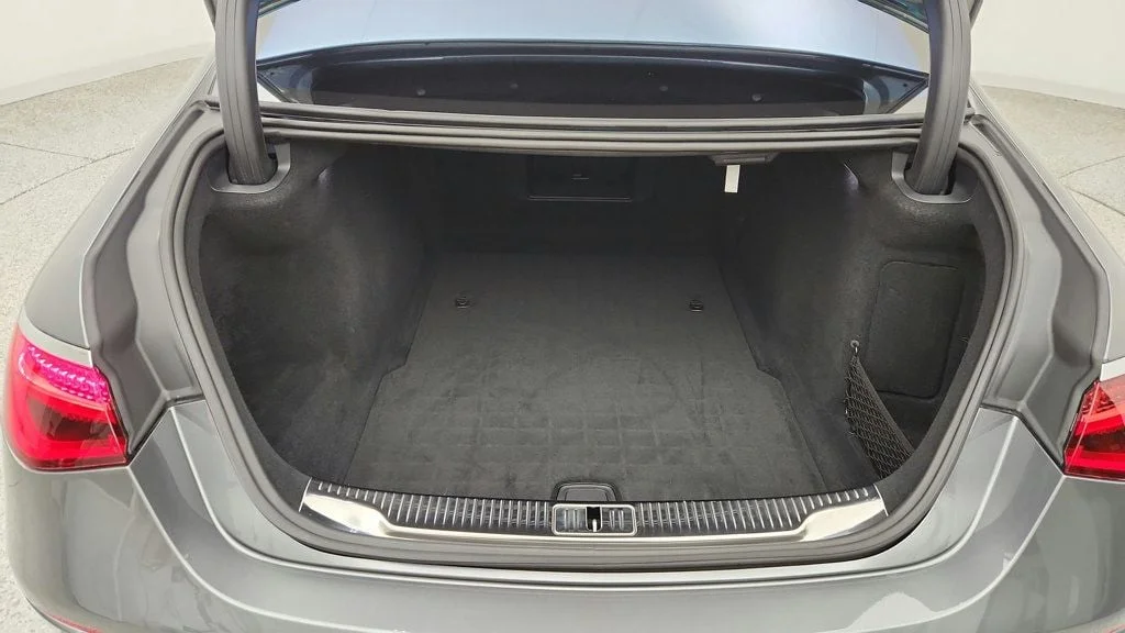 Used 2024 Selenite Grey Mercedes-Benz S 580 4MATIC® Sedan image 22
