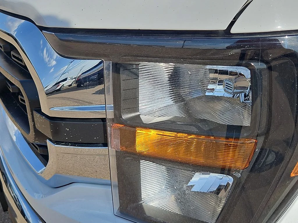 Used 2023 White Ford XLT image 14