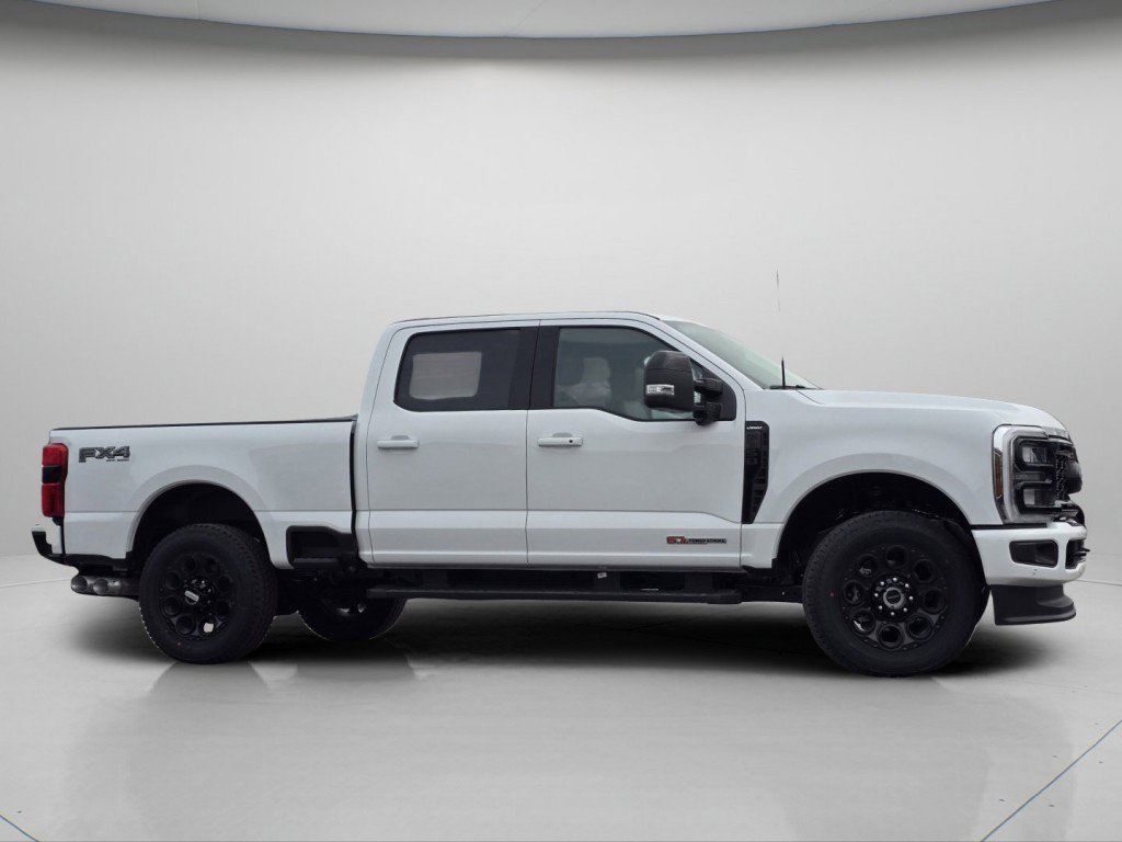 New 2026 Oxford White Ford LARIAT image 52