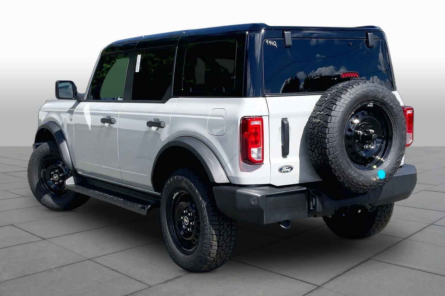 New 2026 Avalanche Gray Ford Big Bend image 3