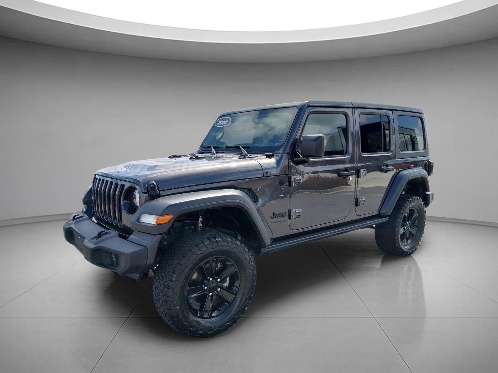 Used 2020 Granite Crystal Metallic Clearcoat Jeep Sport Altitude image 1
