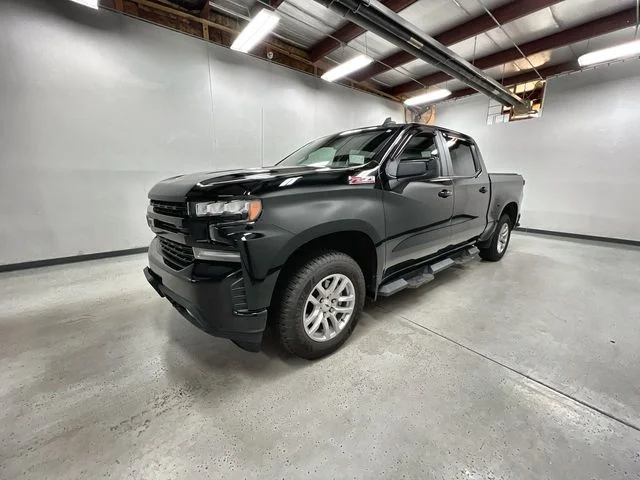 Used 2021 Black Chevrolet RST image 4