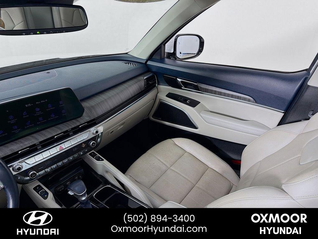 Used 2023 Glacial White Pearl Kia SX image 25