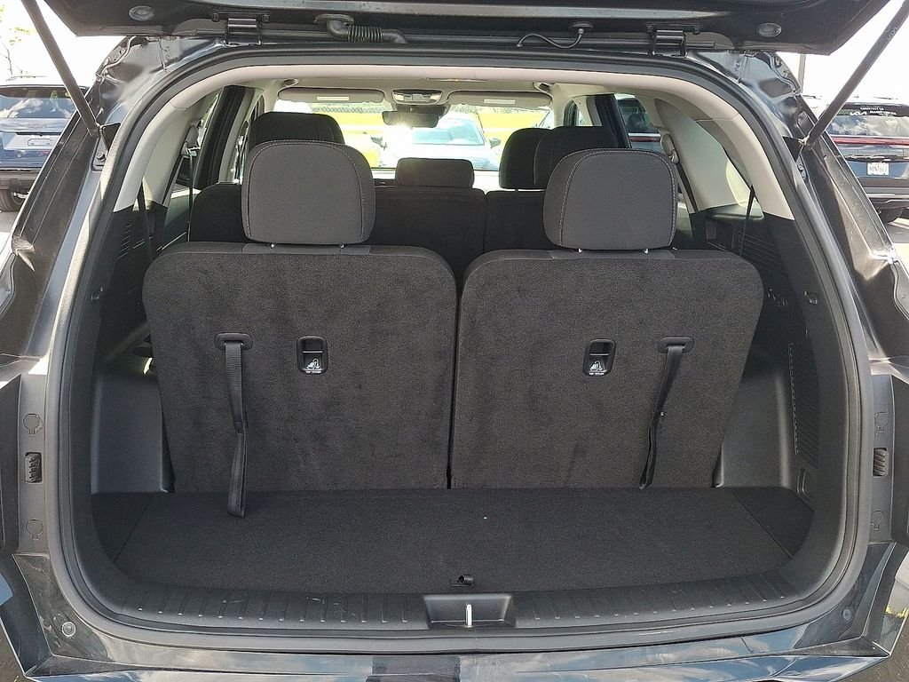 Certified Used 2025 Black Kia LX image 27