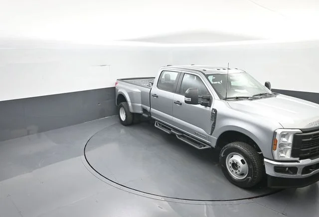 Certified Used 2024 Silver Metallic Ford XL image 24