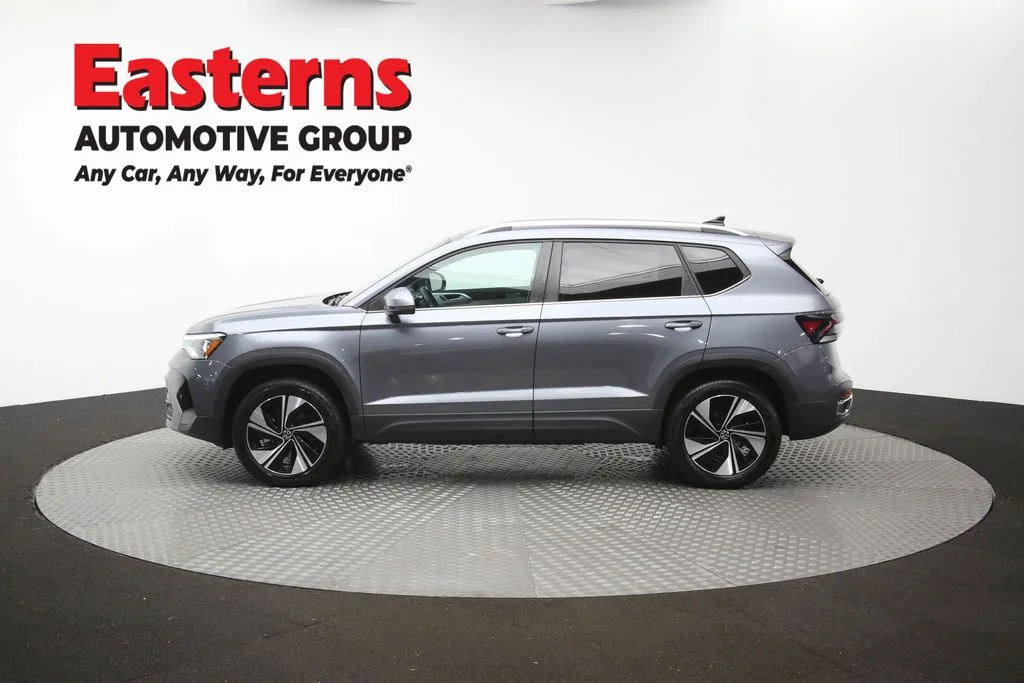 Used 2025 Gray Volkswagen 1.5T SE image 58