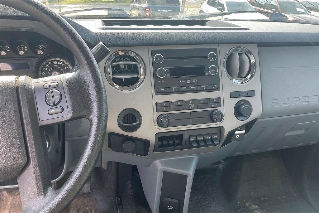 Used 2018 White Ford Base image 5