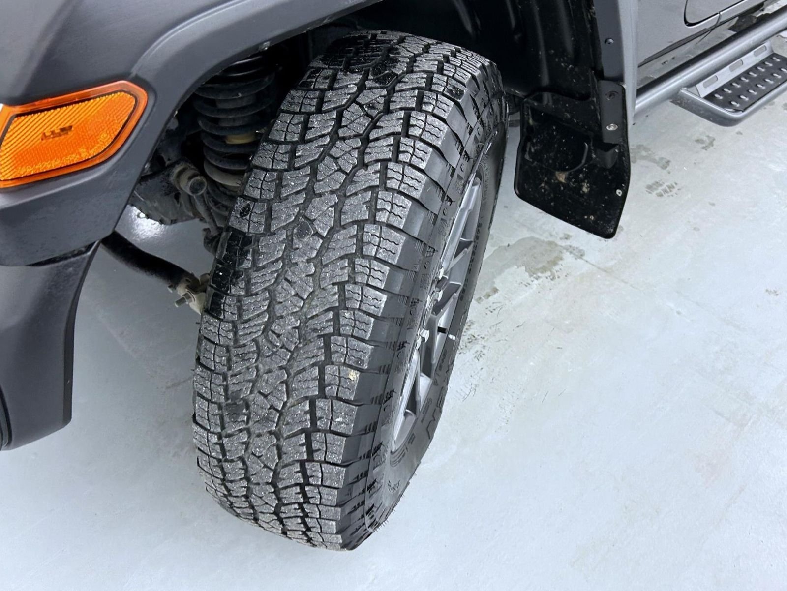 Used 2025 Gray Jeep Sport S image 24