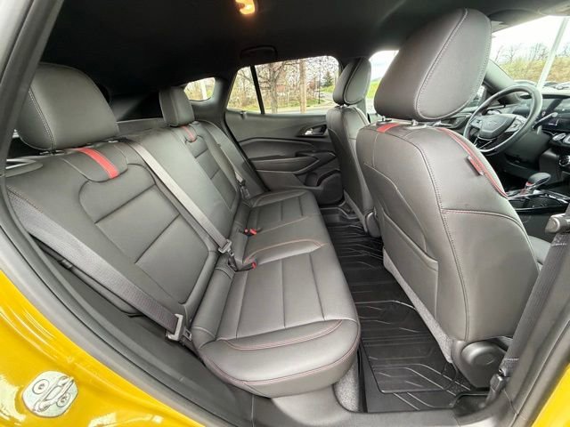 Certified Used 2024 Nitro Yellow Metallic Chevrolet 2RS image 36