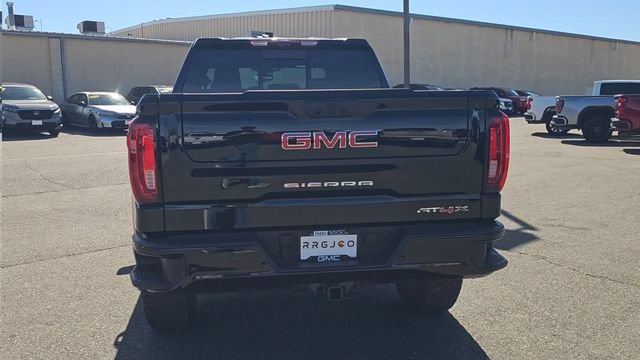 2026 GMC Sierra 1500 AT4X - Photo 8