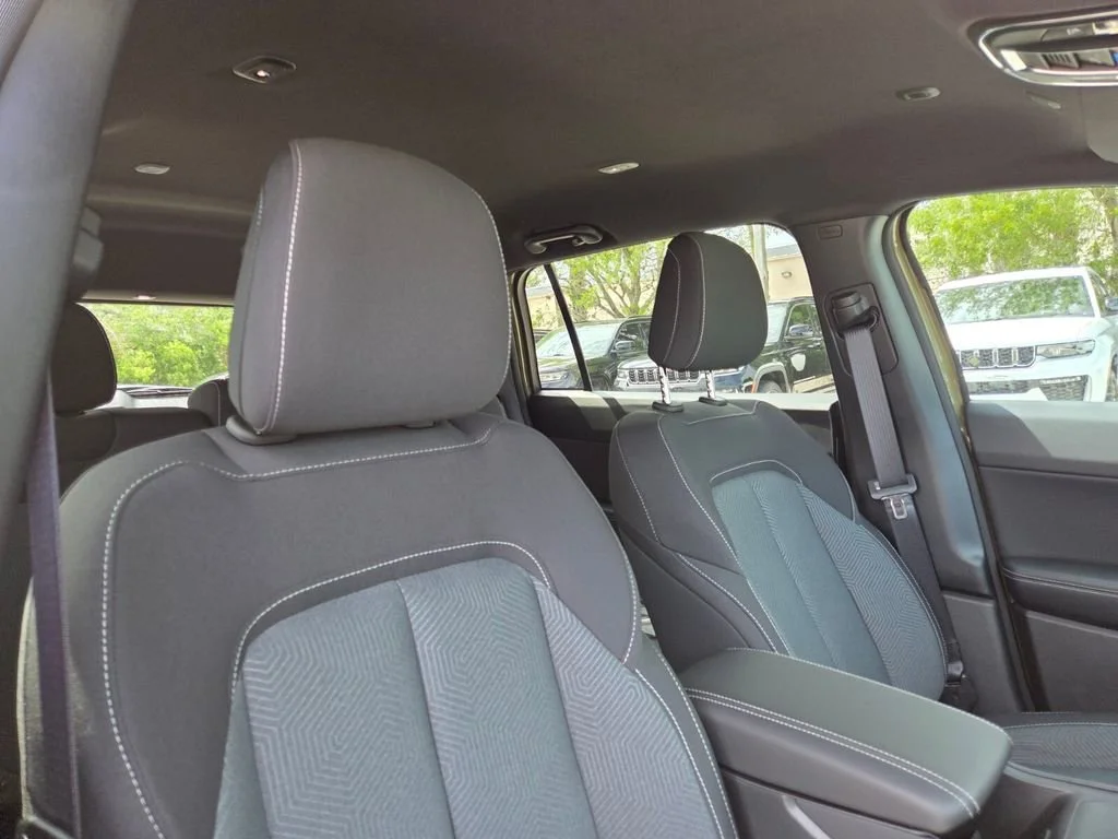 New 2026 41 Exterior Paint Jeep Laredo image 15