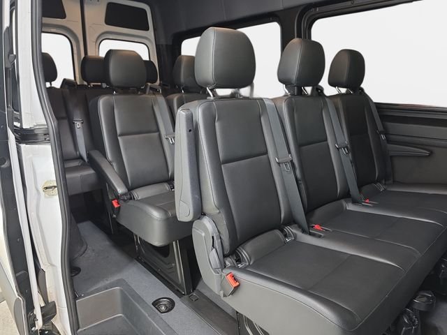 Used 2022 White Mercedes-Benz Passenger 144 WB image 13