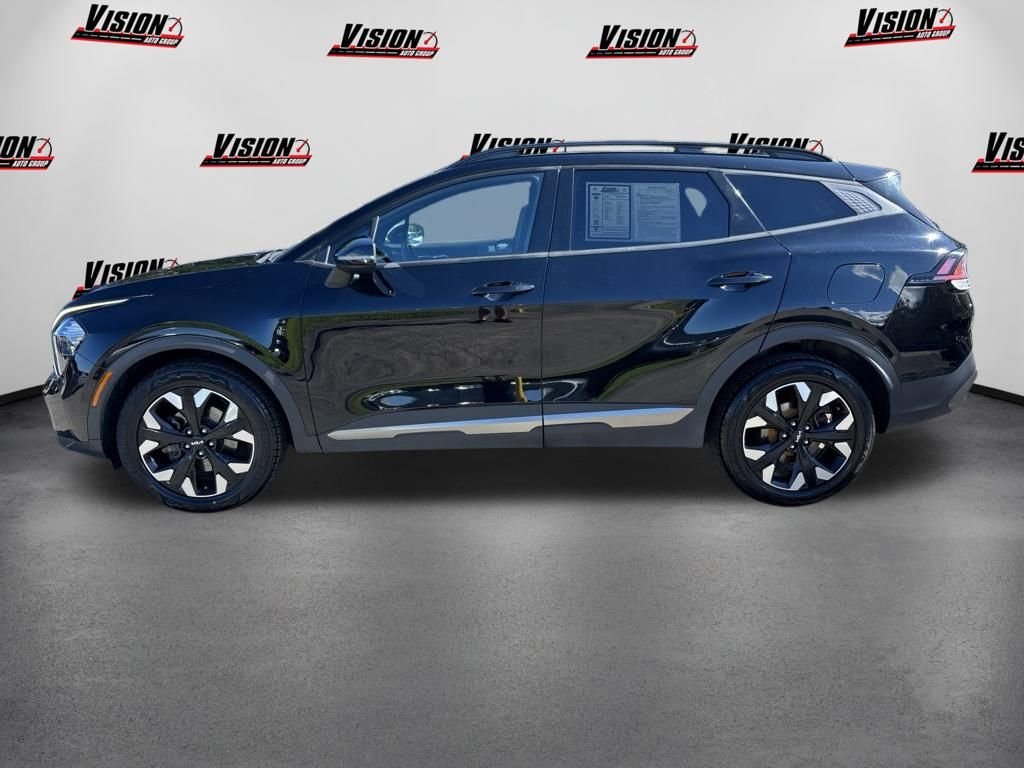 Used 2023 Black Kia X-Line image 8