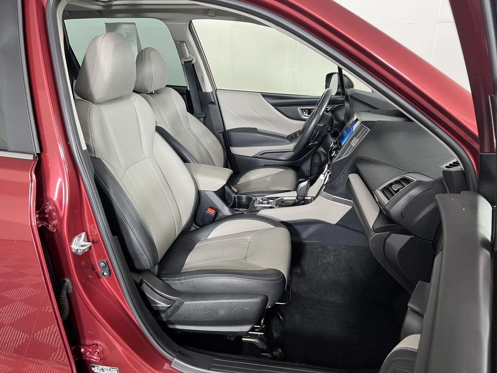 Used 2023 Crimson Red Pearl Subaru Limited image 18