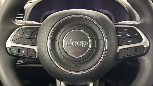 Used 2023 Alpine White Jeep Altitude image 15