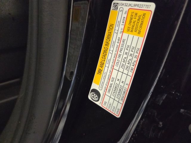 Used 2023 Black GMC Denali image 17