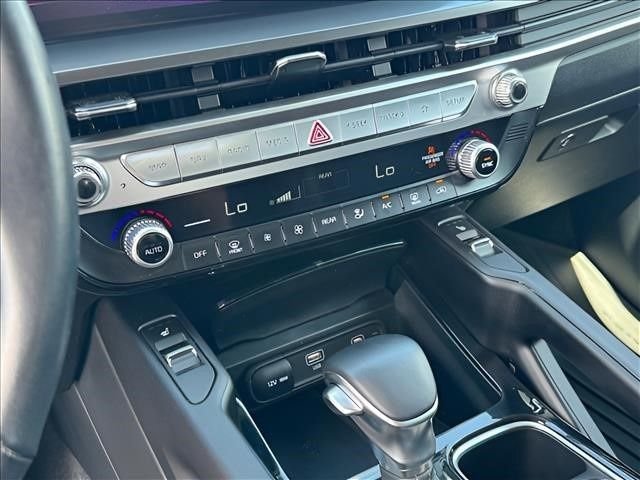 Used 2025 Gray Kia S image 29