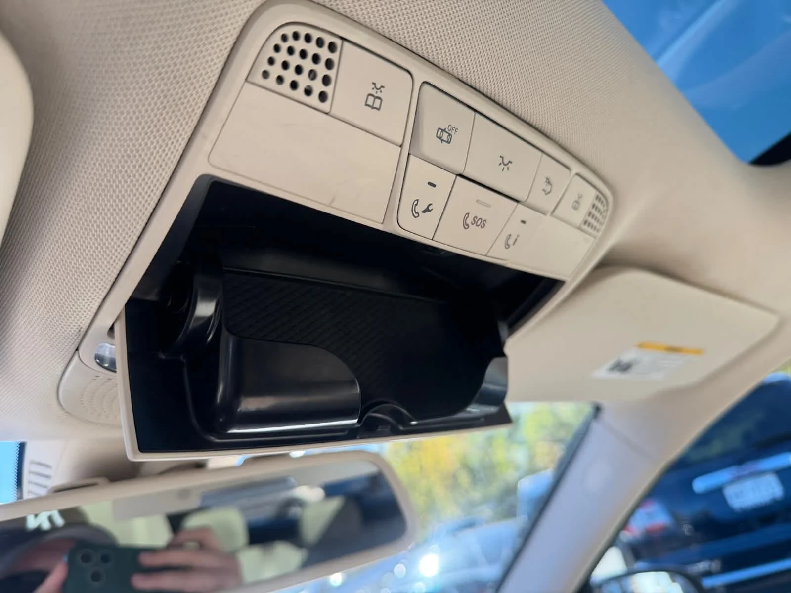 Used 2019 Black Mercedes-Benz GLC 300 image 39