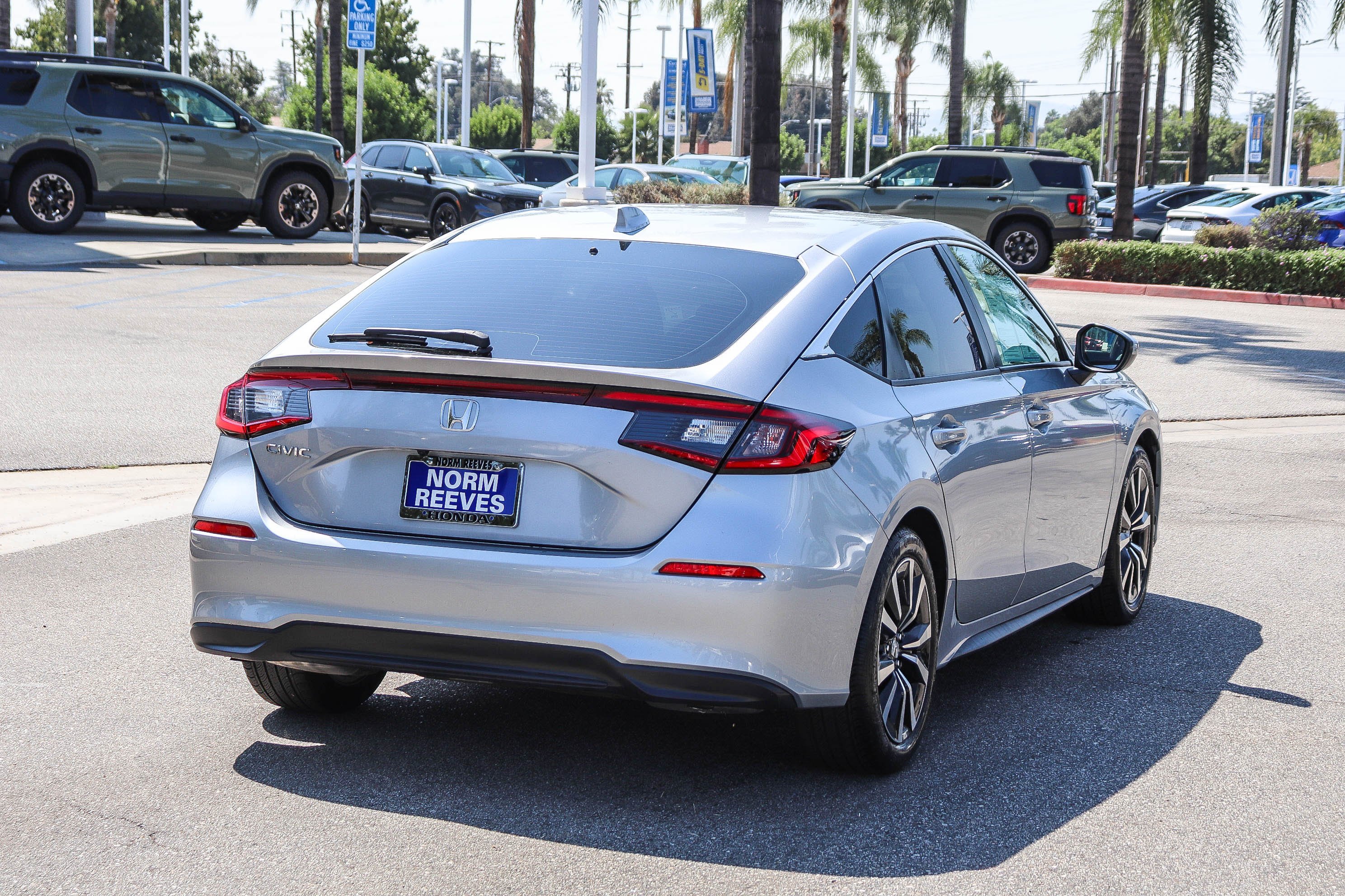 2024 Honda Civic Hatchback EX-L - Photo 47
