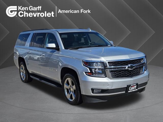 2017 Chevrolet Suburban 4WD 1500 LT w/8-speed's photo