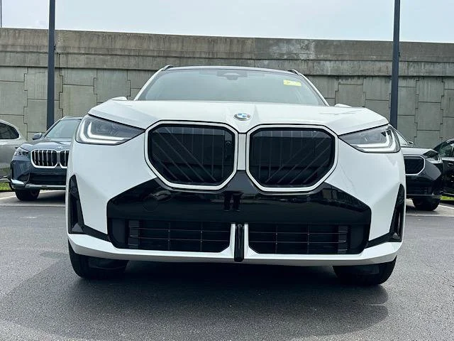 New 2026 Alpine White BMW 30 xDrive image 2