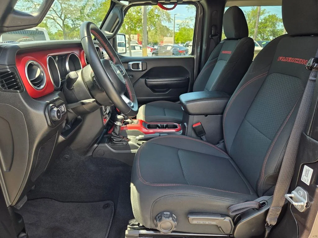Used 2022 Gray Jeep Rubicon image 14